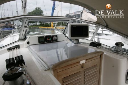 HALLBERG RASSY 342