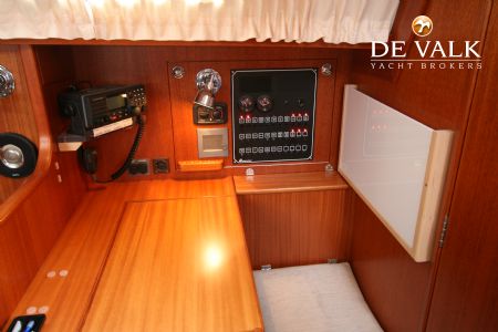 HALLBERG RASSY 342
