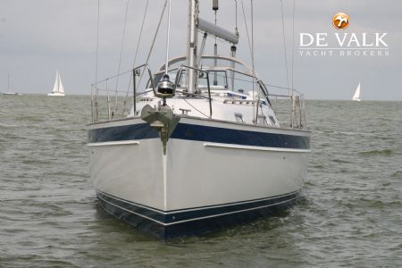 HALLBERG RASSY 342