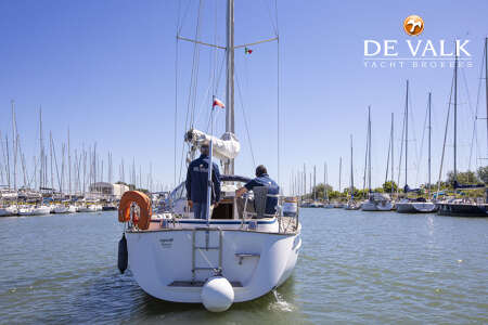 HALLBERG RASSY 342