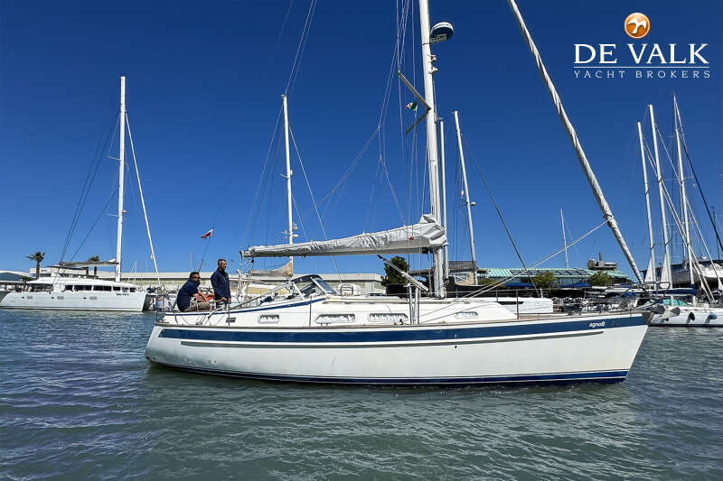 HALLBERG RASSY 342