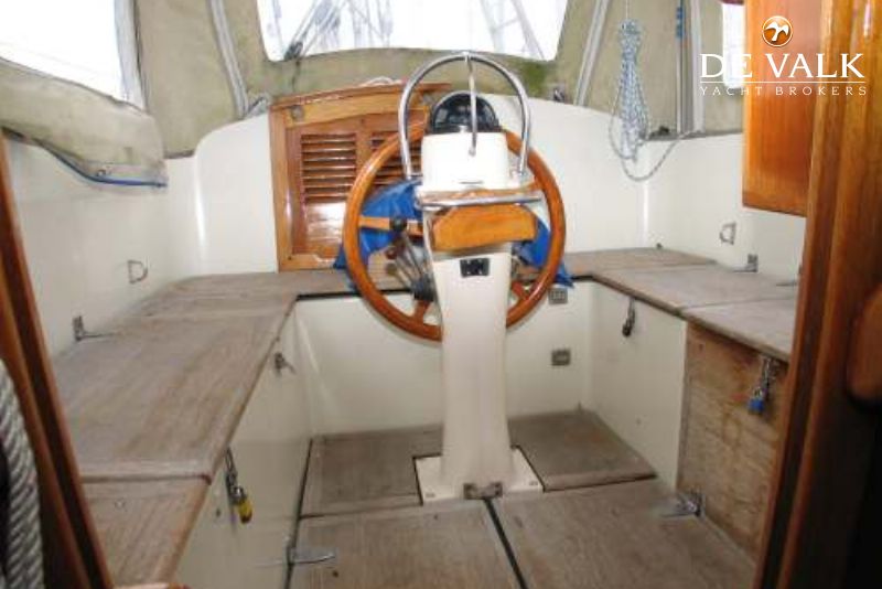 HALLBERG RASSY 35 sailing yacht for sale | De Valk Yacht Brokers