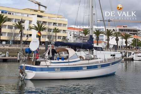 HALLBERG RASSY 352 width=