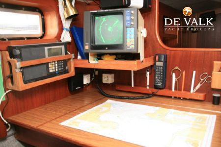 HALLBERG RASSY 352 SCAN