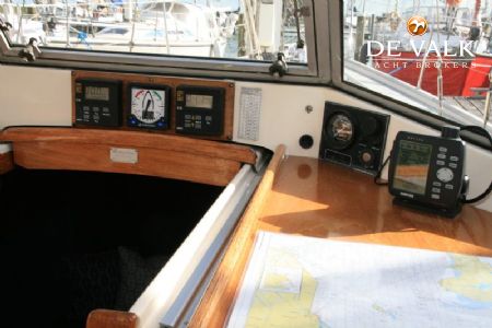 HALLBERG RASSY 352 SCAN