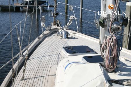 HALLBERG RASSY 352 SCAN