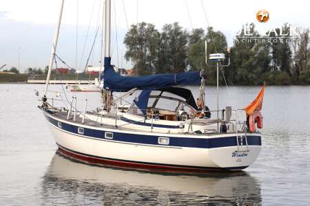 HALLBERG RASSY 352 SCANDINAVIA