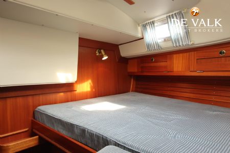 HALLBERG RASSY 36