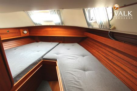 HALLBERG RASSY 36