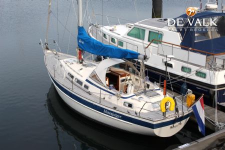 HALLBERG RASSY 36