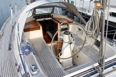 HALLBERG RASSY 36