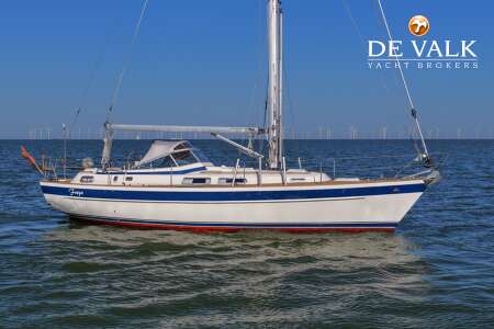 HALLBERG RASSY 36