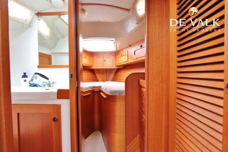 HALLBERG RASSY 36