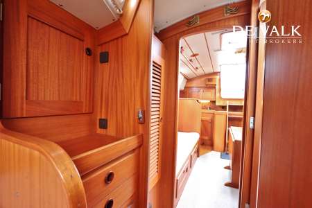HALLBERG RASSY 36
