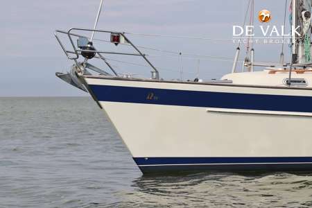 HALLBERG RASSY 36