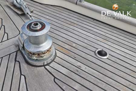 HALLBERG RASSY 36
