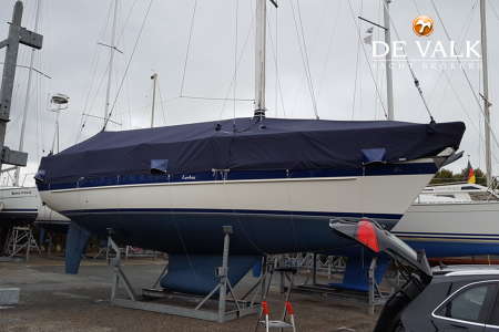 HALLBERG RASSY 36