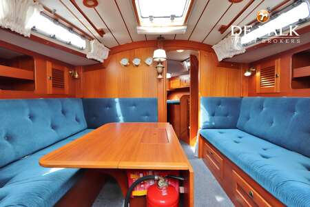 HALLBERG RASSY 36 MKII