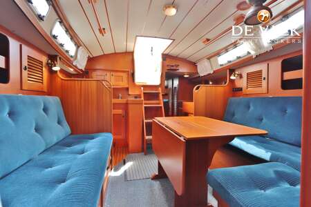 HALLBERG RASSY 36 MKII