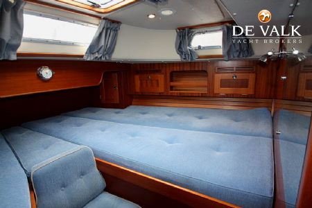 HALLBERG RASSY 40