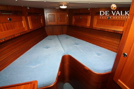 HALLBERG RASSY 40