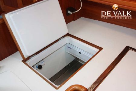HALLBERG RASSY 40