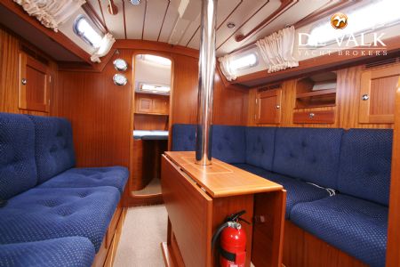 HALLBERG RASSY 40