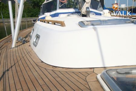 HALLBERG RASSY 40