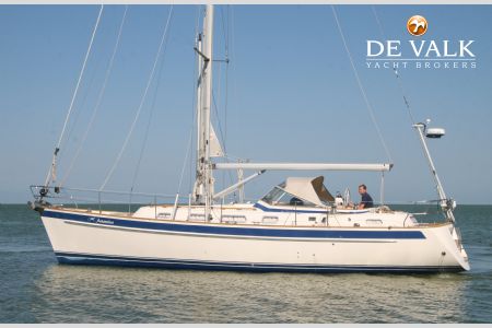 HALLBERG RASSY 40