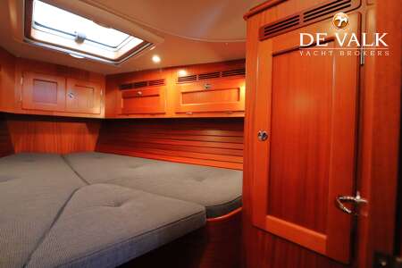 HALLBERG RASSY 40