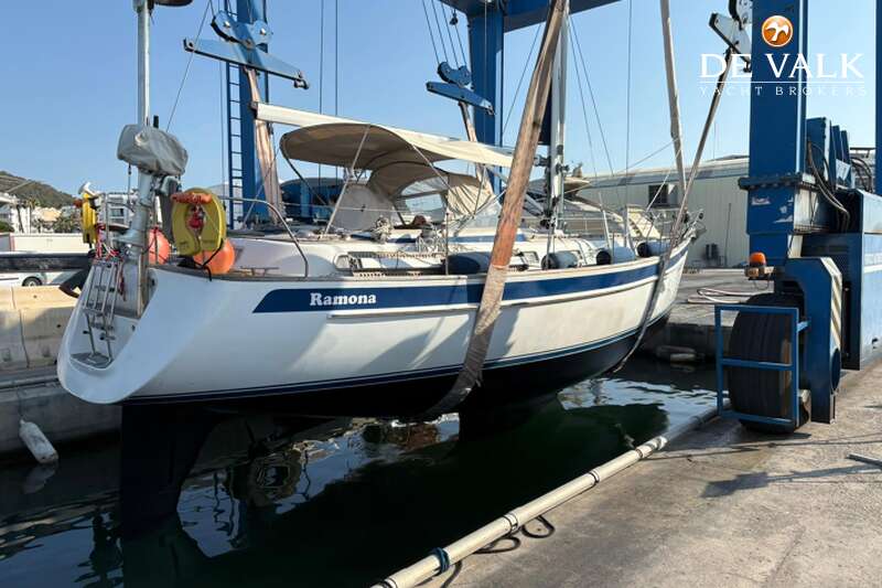 HALLBERG RASSY 40