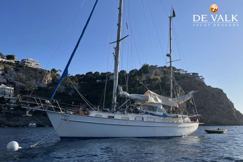 HALLBERG RASSY 41