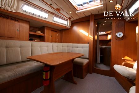 HALLBERG RASSY 42