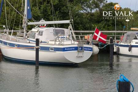 HALLBERG RASSY 42 E