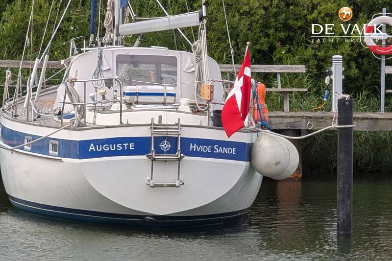 HALLBERG RASSY 42 E