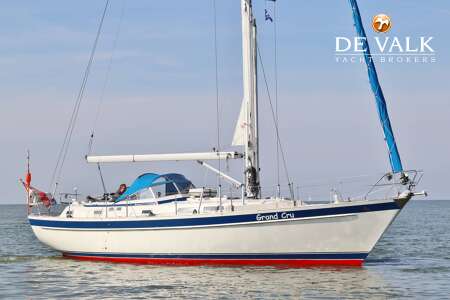 HALLBERG RASSY 42 F