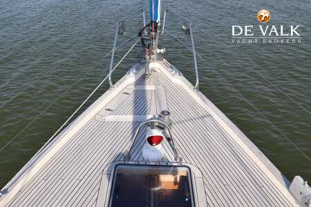 HALLBERG RASSY 42 F