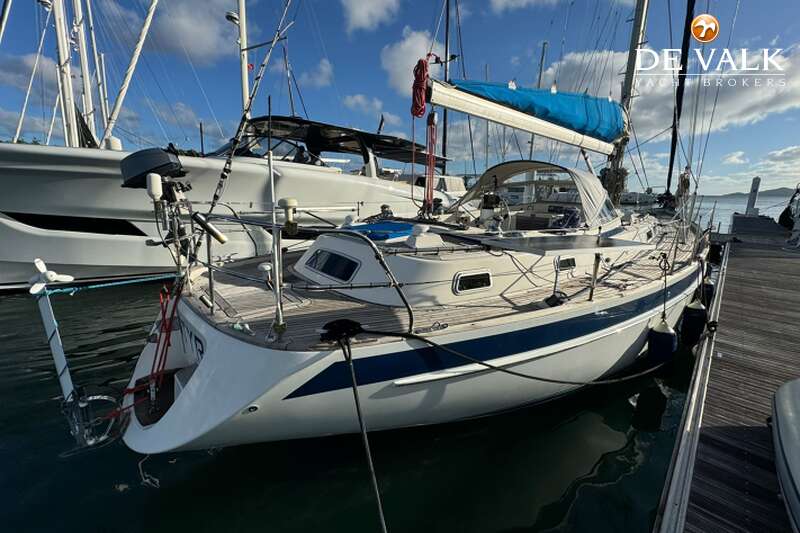 HALLBERG RASSY 42 F