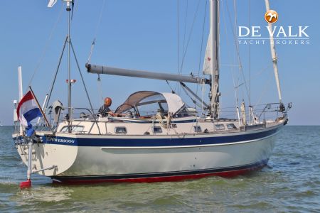 HALLBERG RASSY 42 FRERS