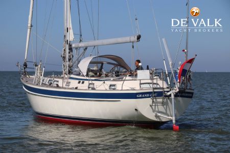 HALLBERG RASSY 42 FRERS