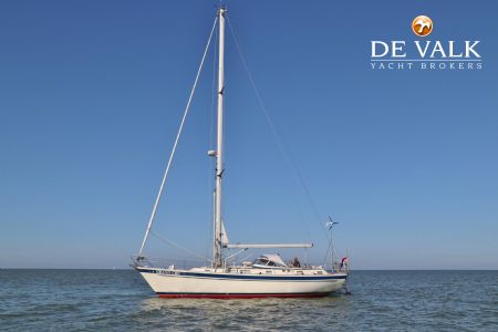 HALLBERG RASSY 42 FRERS