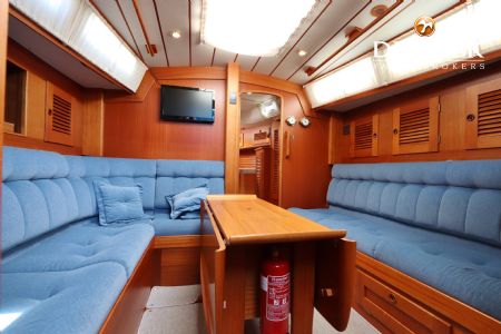 HALLBERG RASSY 42 FRERS