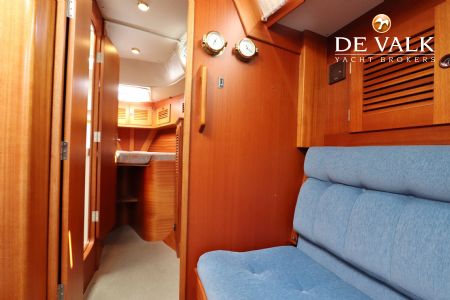 HALLBERG RASSY 42 FRERS