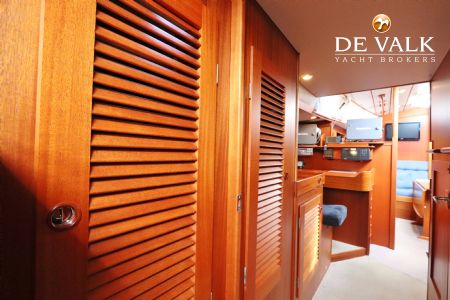HALLBERG RASSY 42 FRERS