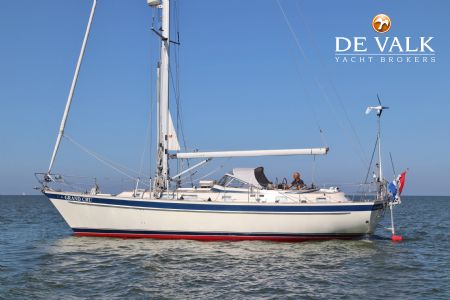 HALLBERG RASSY 42 FRERS