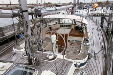 HALLBERG RASSY 42 KETCH