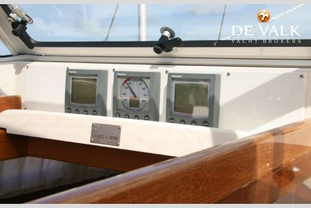 HALLBERG RASSY 43
