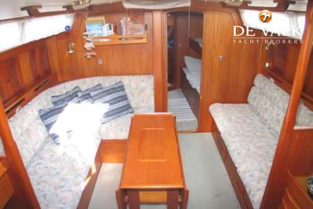 HALLBERG RASSY 45