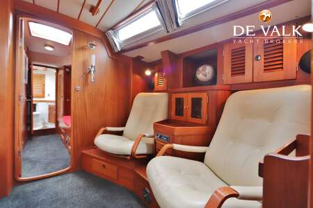 HALLBERG RASSY 45