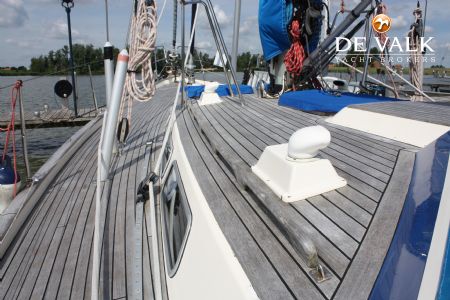 HALLBERG RASSY 45